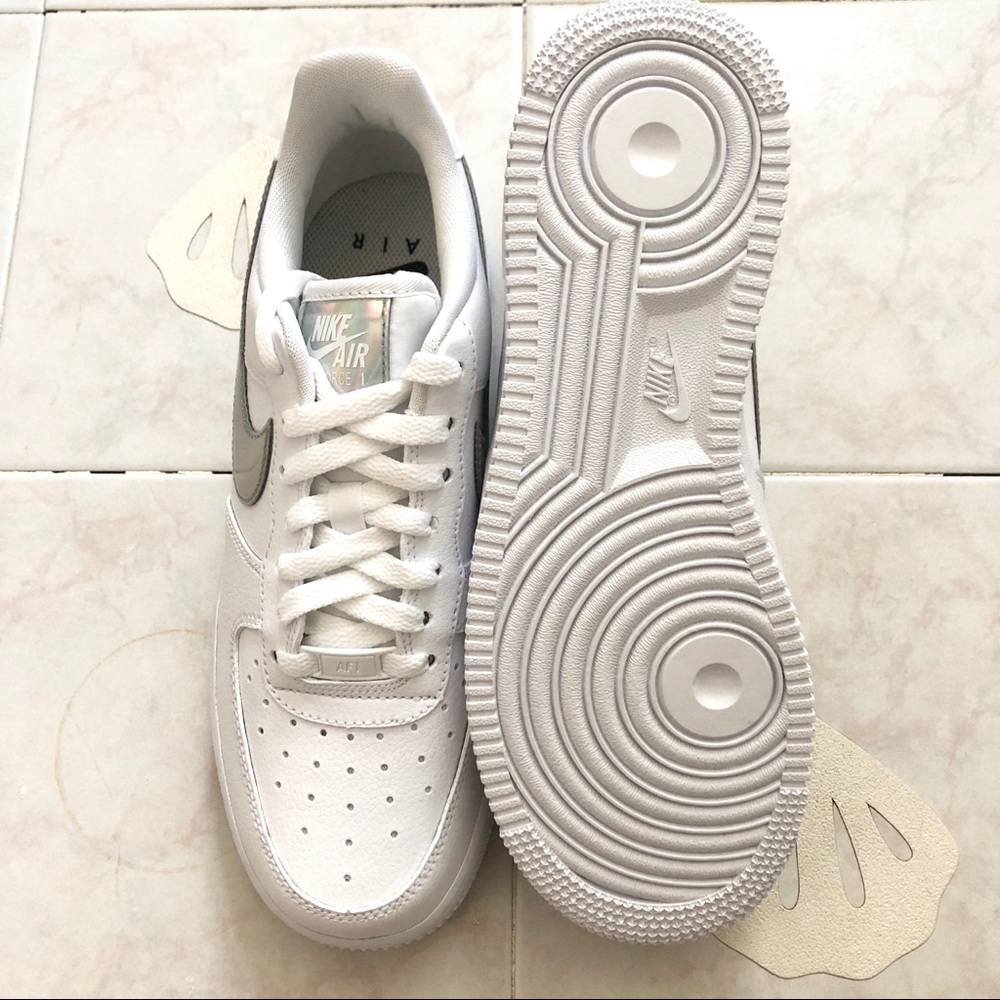 Nike Air Force - Picture 4 of 8